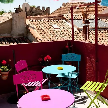 La Maison De Thais Bed & Breakfast