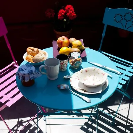 La Maison De Thais Bed & Breakfast